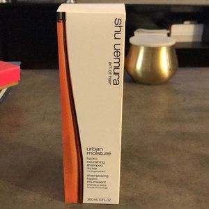 Urban Moisture hydro-nourishing shampoo (dry hair)